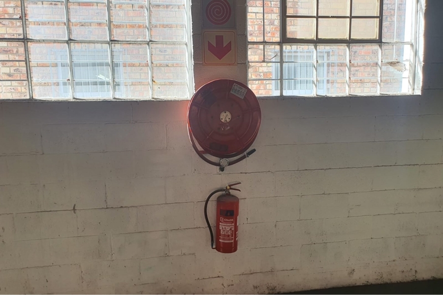 To Let commercial Property for Rent in Sidwell Eastern Cape